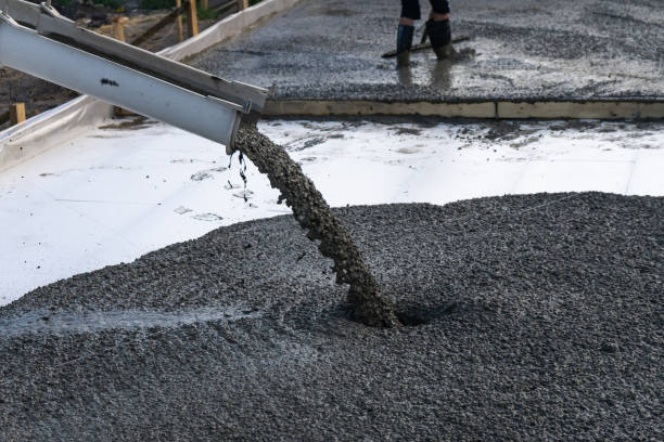 Best Commercial Concrete Services in Forest Lake, IL